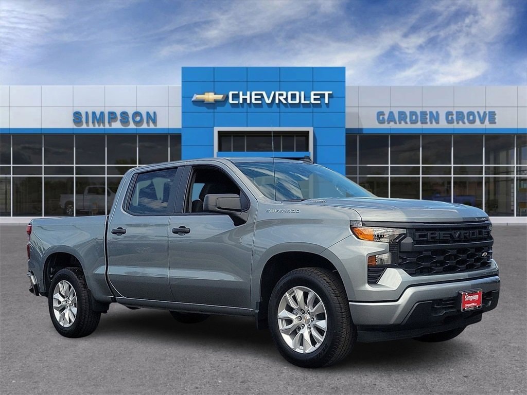 New 2026 Chevrolet Silverado 1500 Custom Truck