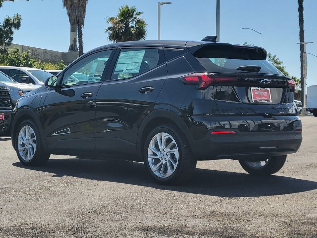 New 2027 Chevrolet Bolt LT SUV