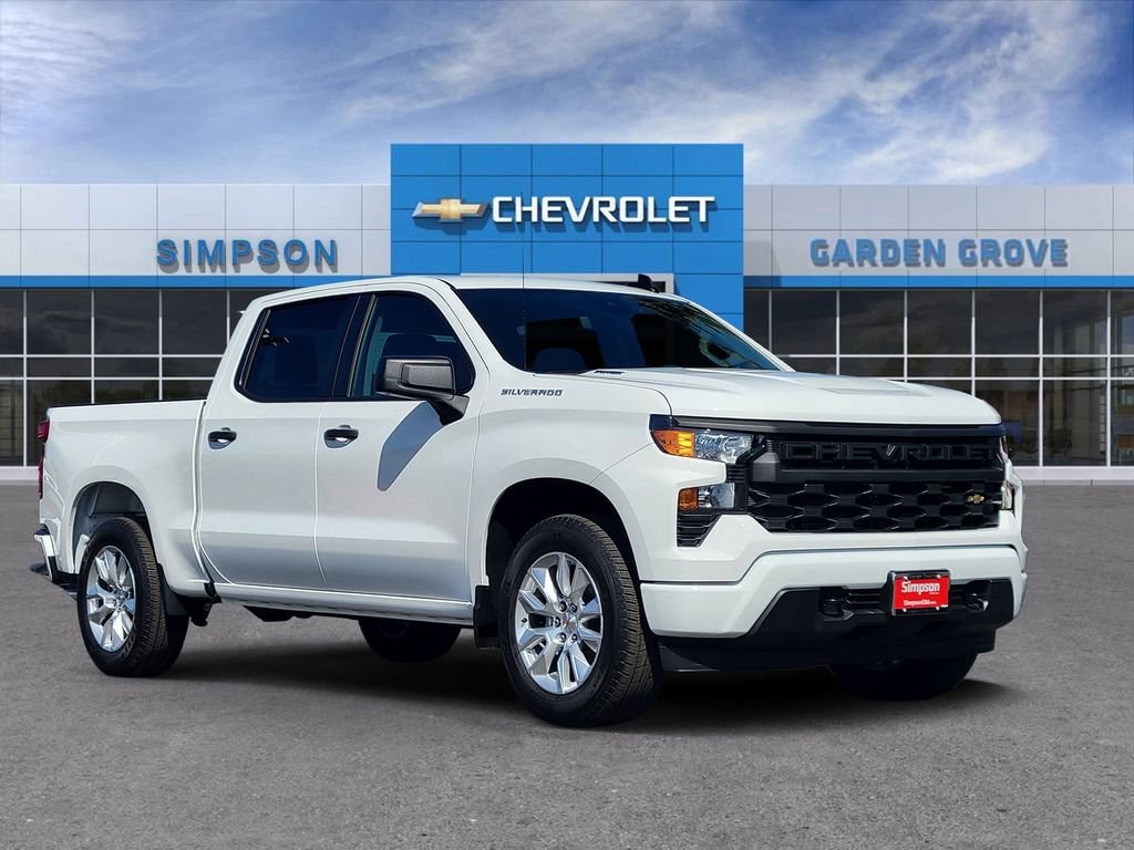 New 2026 Chevrolet Silverado 1500 Custom Truck