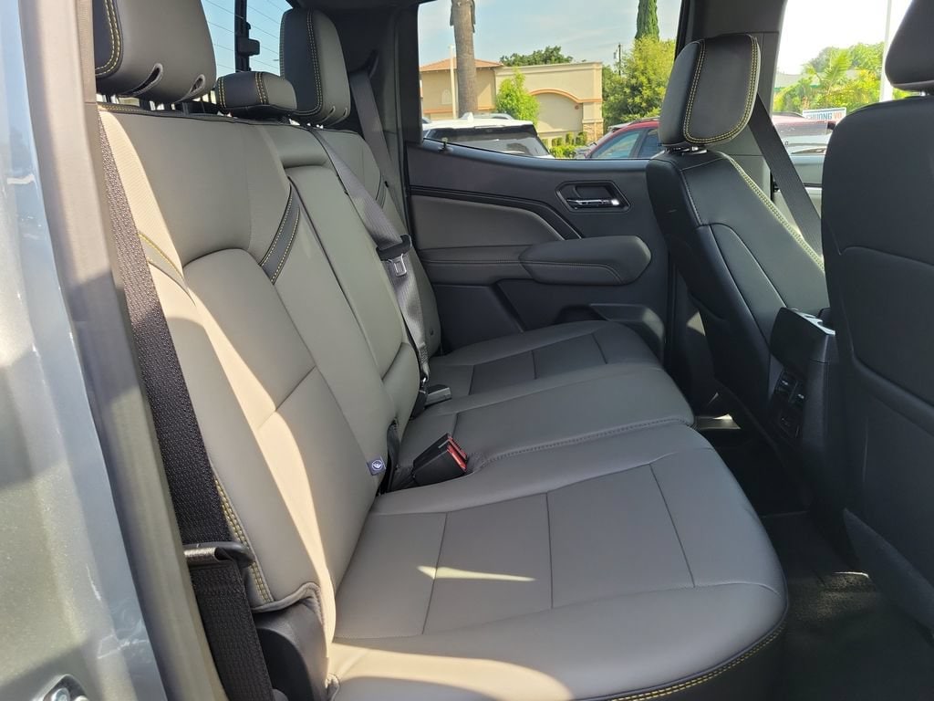 2026 Chevrolet Colorado ZR2 - Photo 19