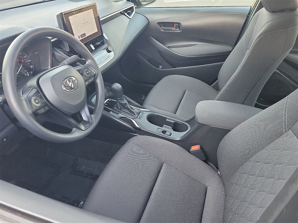 2025 Toyota Corolla Hybrid LE photo 3