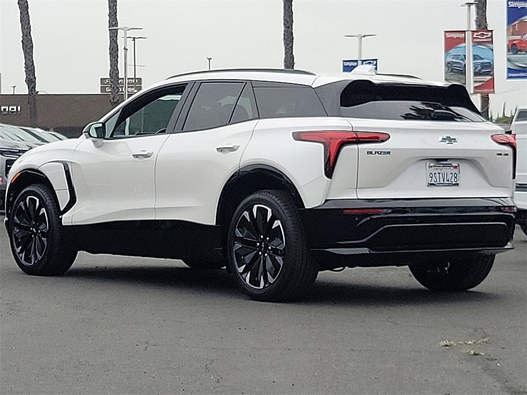 Used 2025 Chevrolet Blazer EV RS with VIN 3GNKDJRJ0SS114937 for sale in Garden Grove, CA
