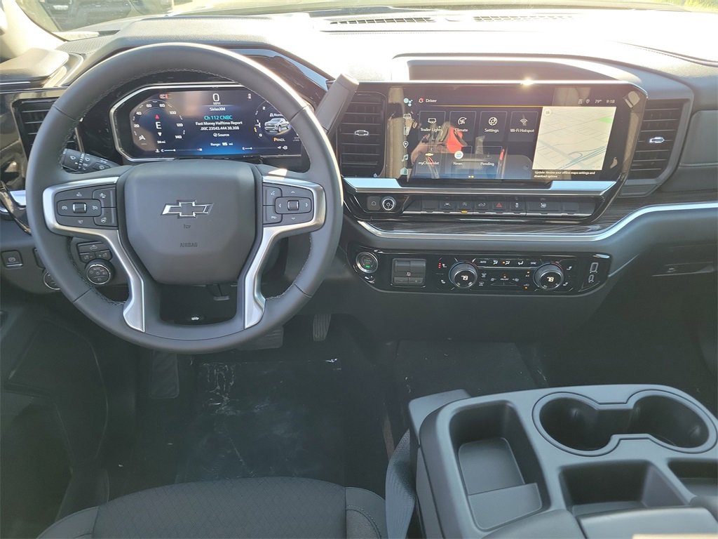 2026 Chevrolet Silverado 1500 RST photo 4