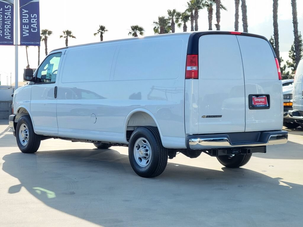 New 2026 Chevrolet Express Cargo 1WT Van