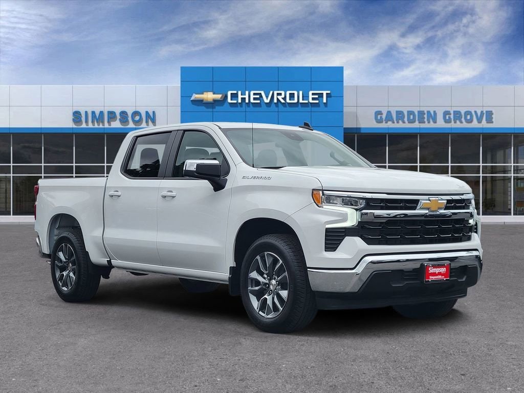 2026 Chevrolet Silverado 1500 LT Crew Cab Short Box's photo