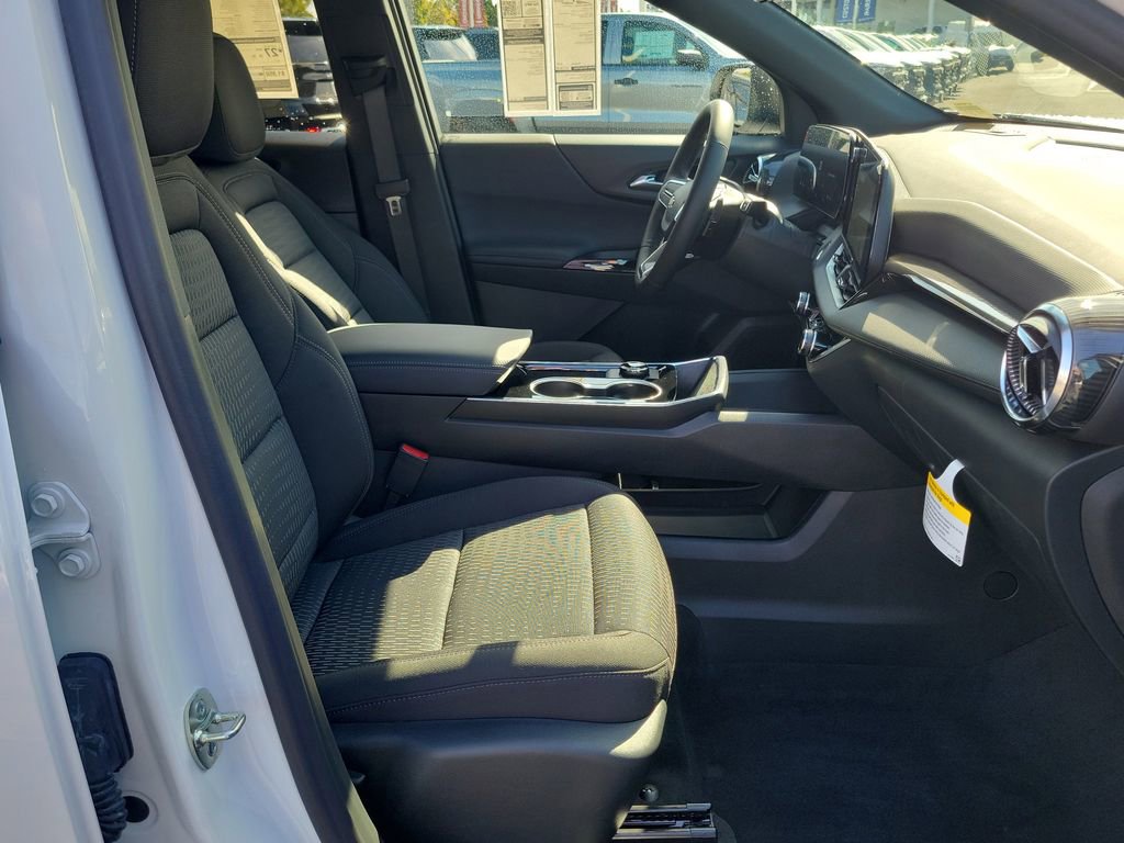 2026 Chevrolet Equinox LT - Photo 16