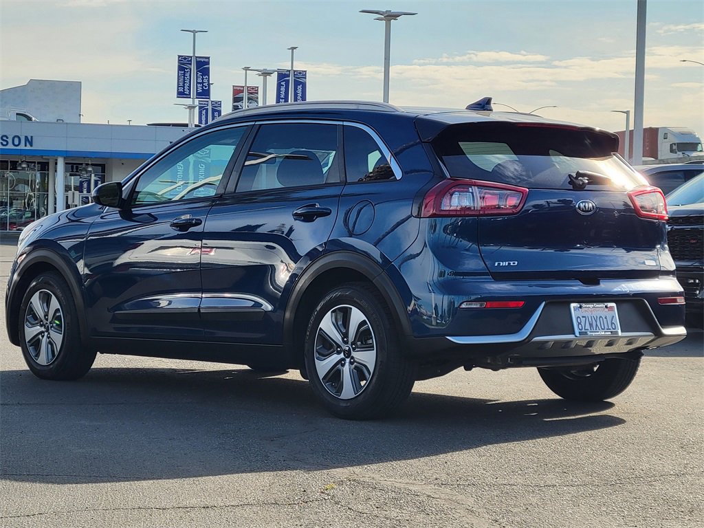 Used 2018 Kia Niro LX with VIN KNDCB3LC6J5152853 for sale in Garden Grove, CA