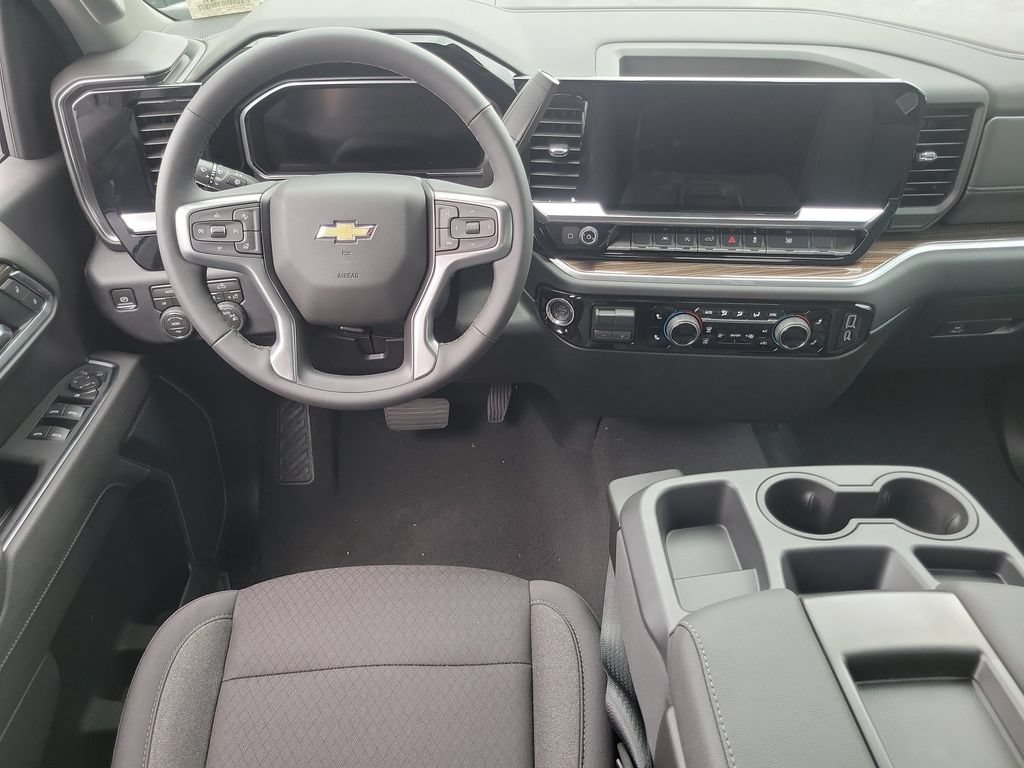 2026 Chevrolet Silverado 1500 LT - Photo 4