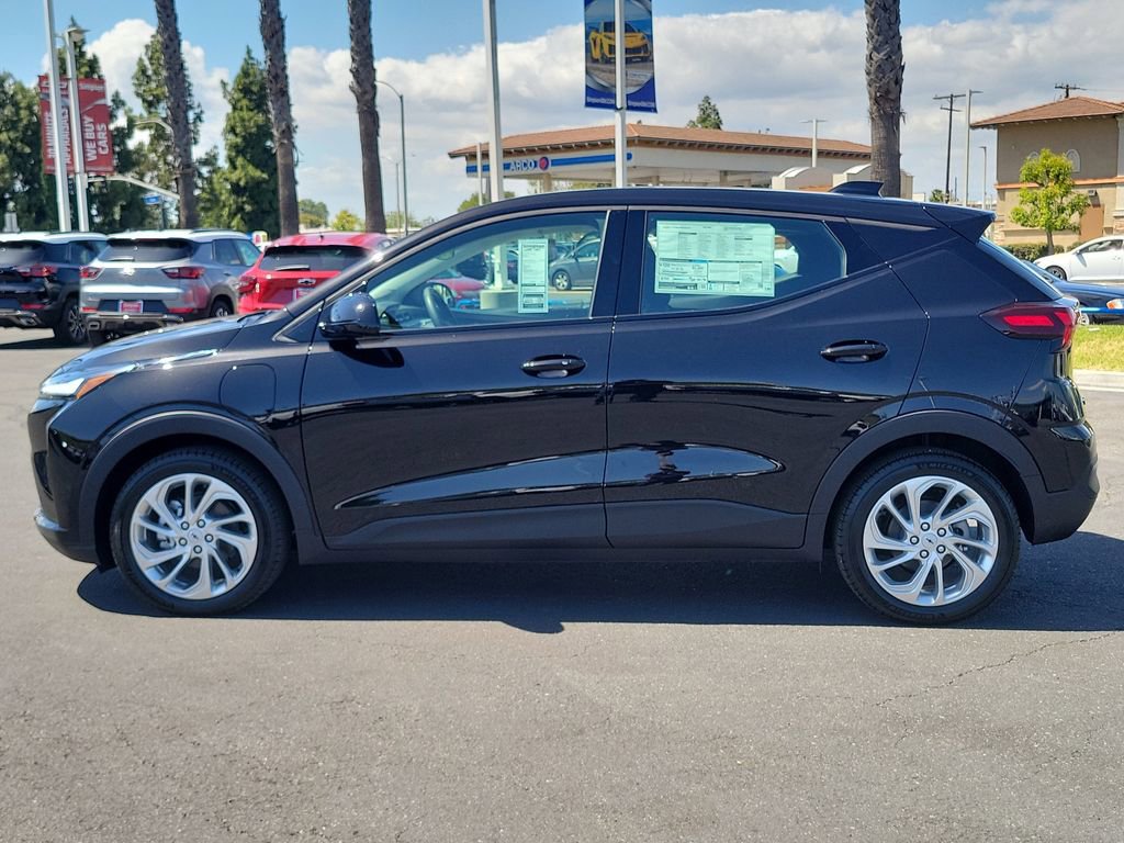 2027 Chevrolet Bolt LT - Photo 23