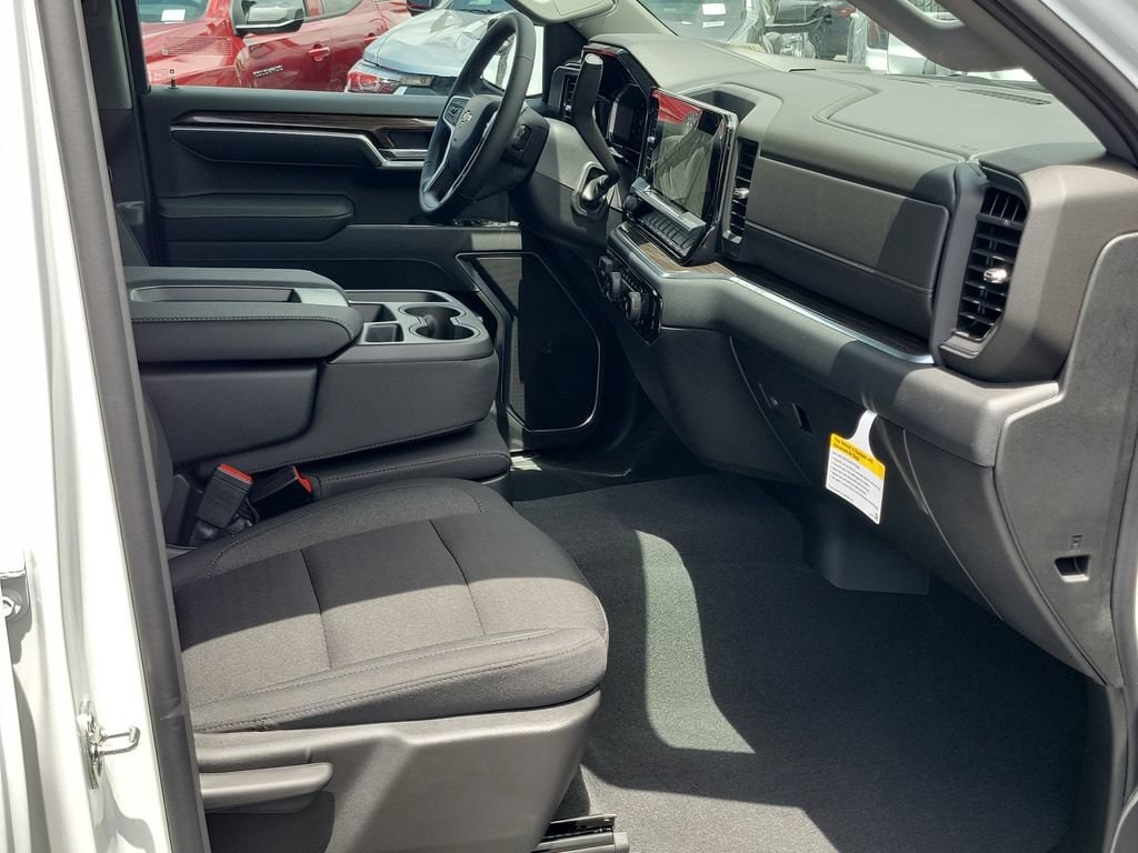 2026 Chevrolet Silverado 1500 LT - Photo 17