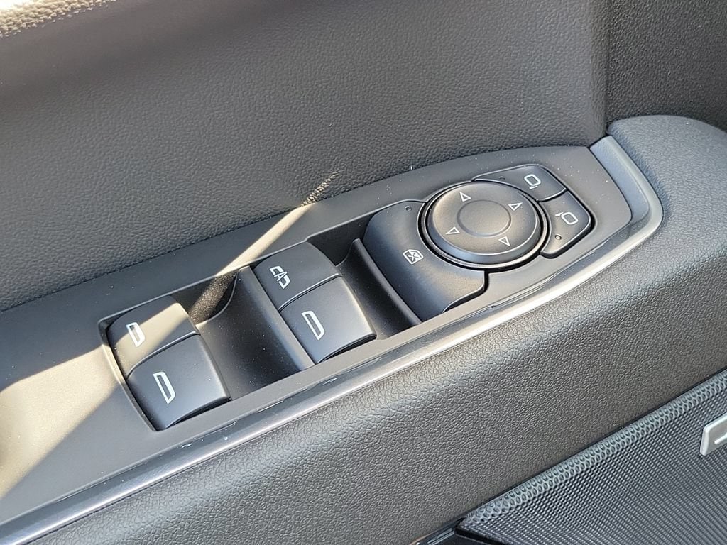2026 Chevrolet Silverado 1500 RST - Photo 15