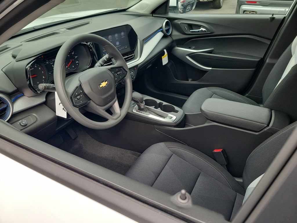 New 2026 Chevrolet Trax LS SUV