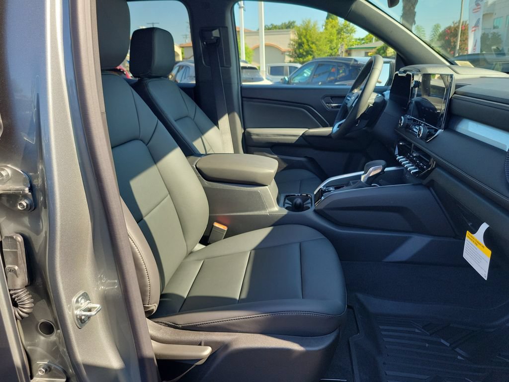2026 Chevrolet Colorado LT - Photo 15
