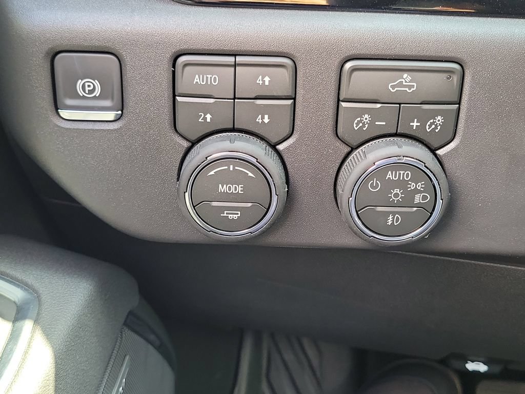 2026 Chevrolet Silverado 1500 LT Trail Boss - Photo 14