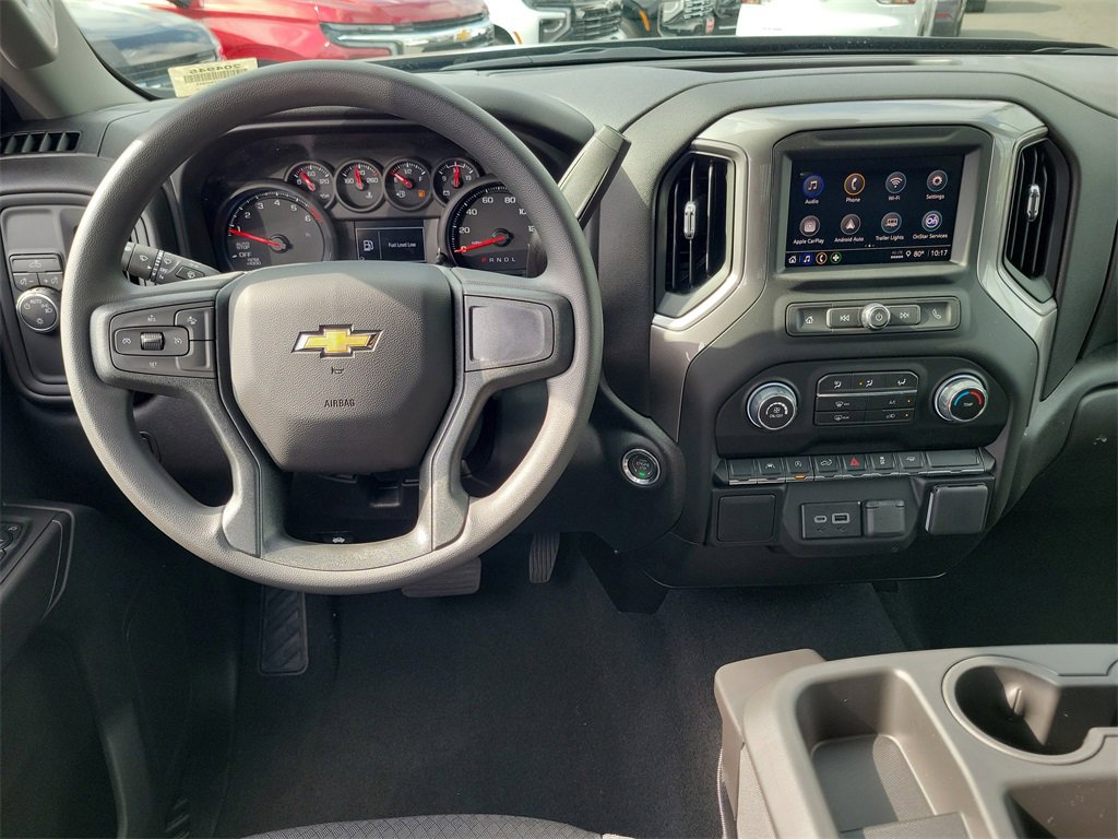 2026 Chevrolet Silverado 1500 Custom photo 4