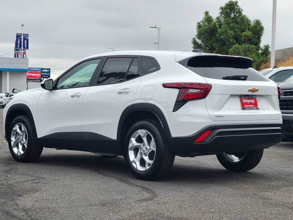 New 2026 Chevrolet Trax LS SUV