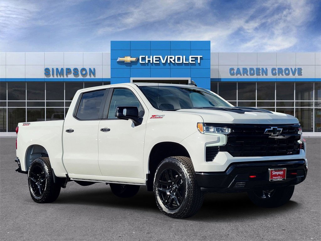 2026 Chevrolet Silverado LT's photo