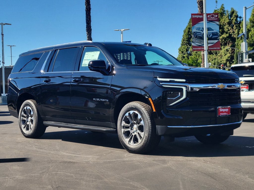 2027 Chevrolet Suburban LS - Photo 27