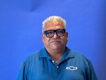 Staff member Fernando Trejo from ID_54999a