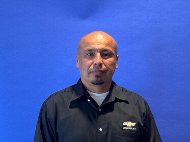 Staff member Albert Mendez from ID_3a089051e342