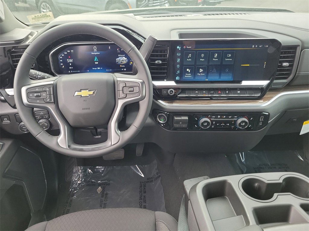 2026 Chevrolet Silverado 1500 LT photo 4