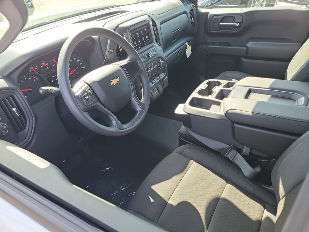 New 2026 Chevrolet Silverado 1500 Custom Truck