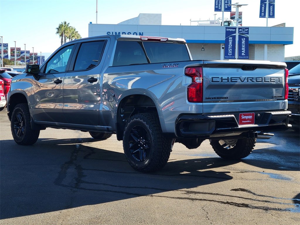2026 Chevrolet Silverado 1500 Custom Trail Boss photo 2