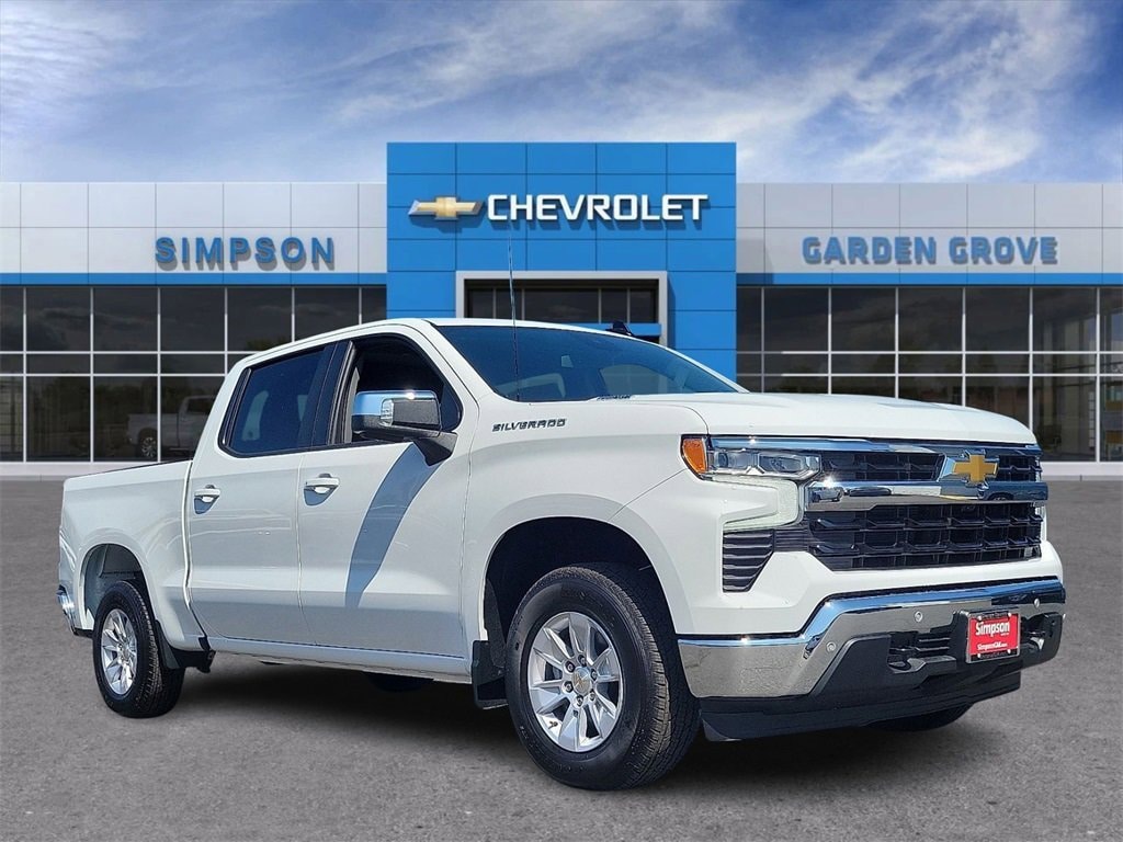 New 2025 Chevrolet Silverado 1500 LT Truck