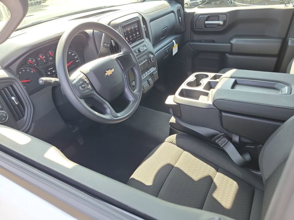New 2026 Chevrolet Silverado 1500 Custom Truck