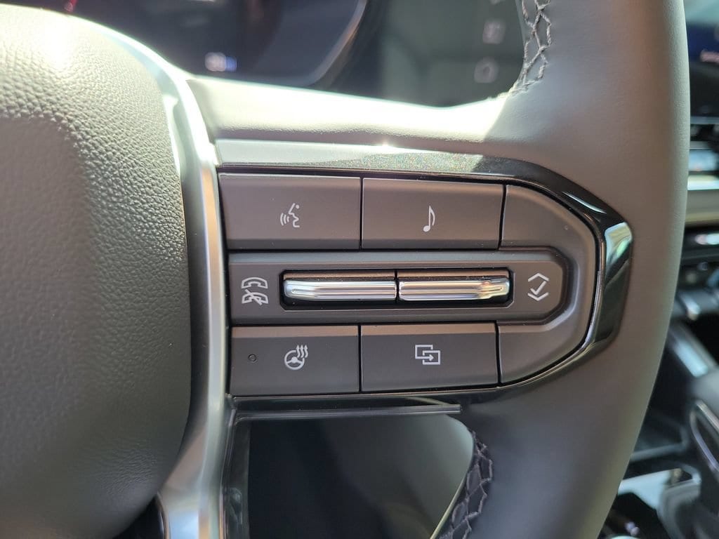 2026 Chevrolet Colorado ZR2 - Photo 6