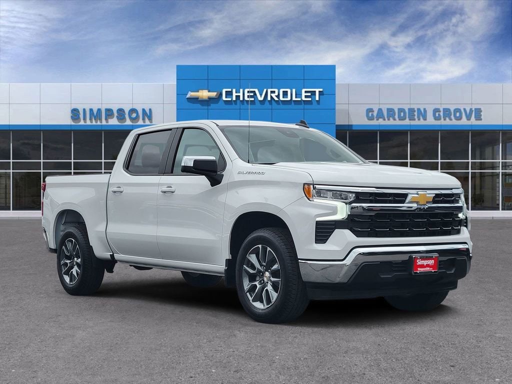 2026 Chevrolet Silverado 1500 LT Crew Cab Short Box's photo