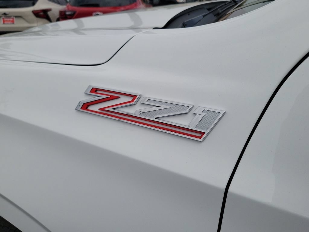 2026 Chevrolet Suburban Z71 - Photo 25