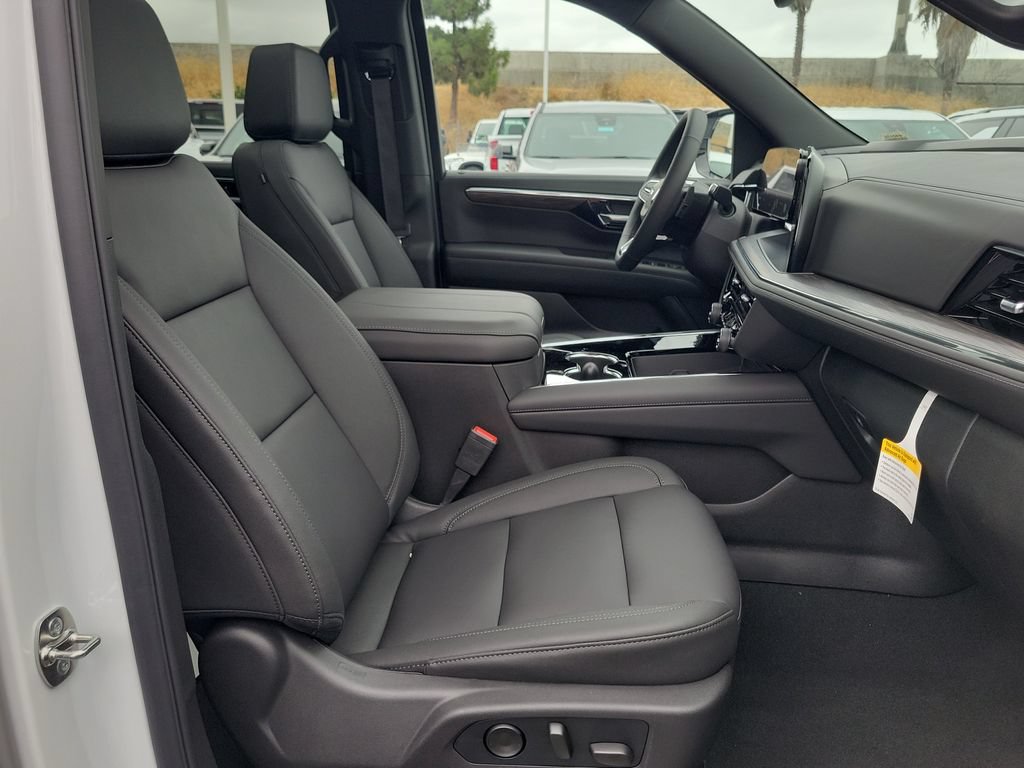2026 Chevrolet Tahoe Z71 - Photo 19