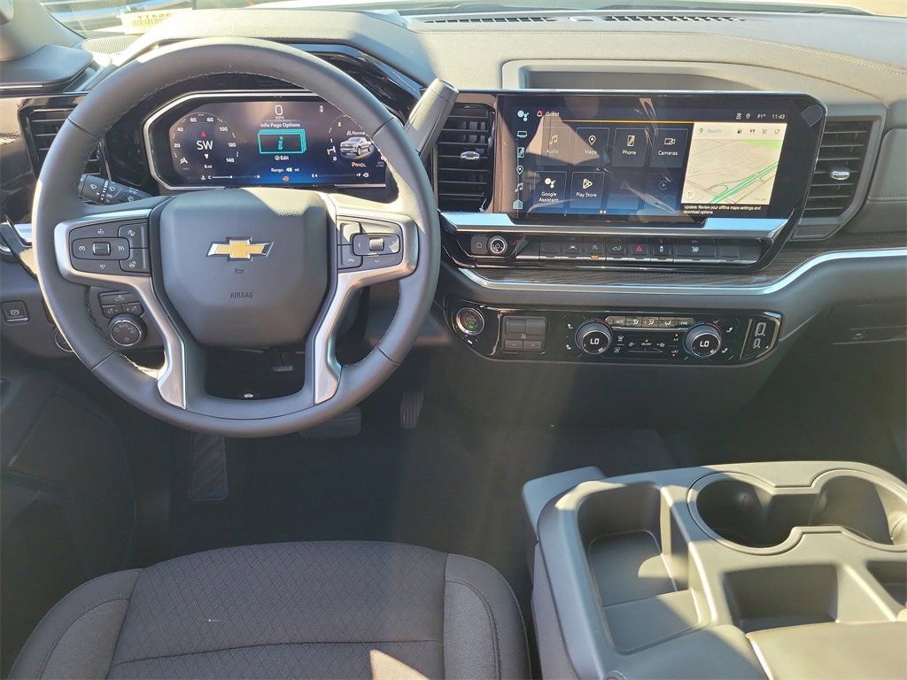 2026 Chevrolet Silverado 1500 LT photo 4