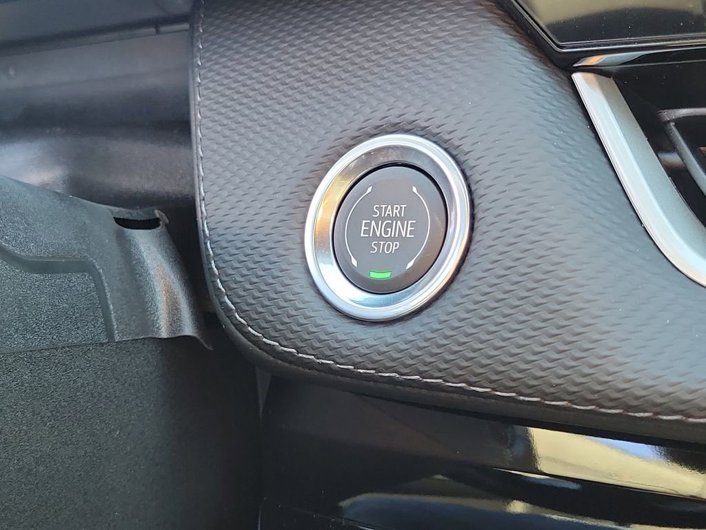 2026 Chevrolet Equinox LT - Photo 11