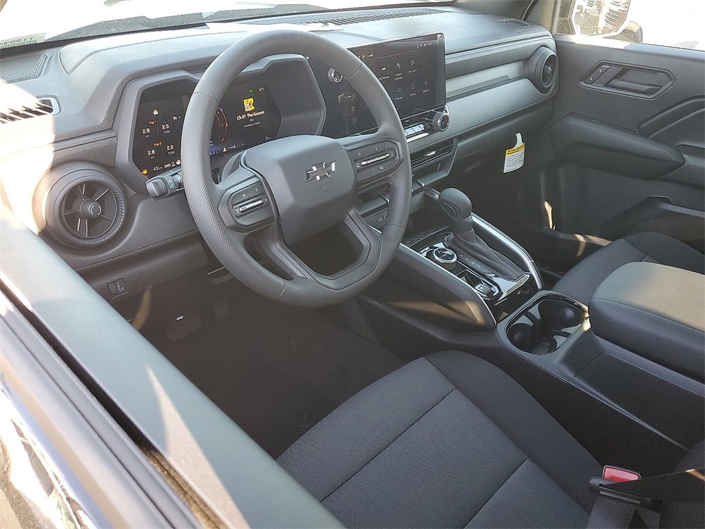 2026 Chevrolet Colorado Trail Boss photo 3