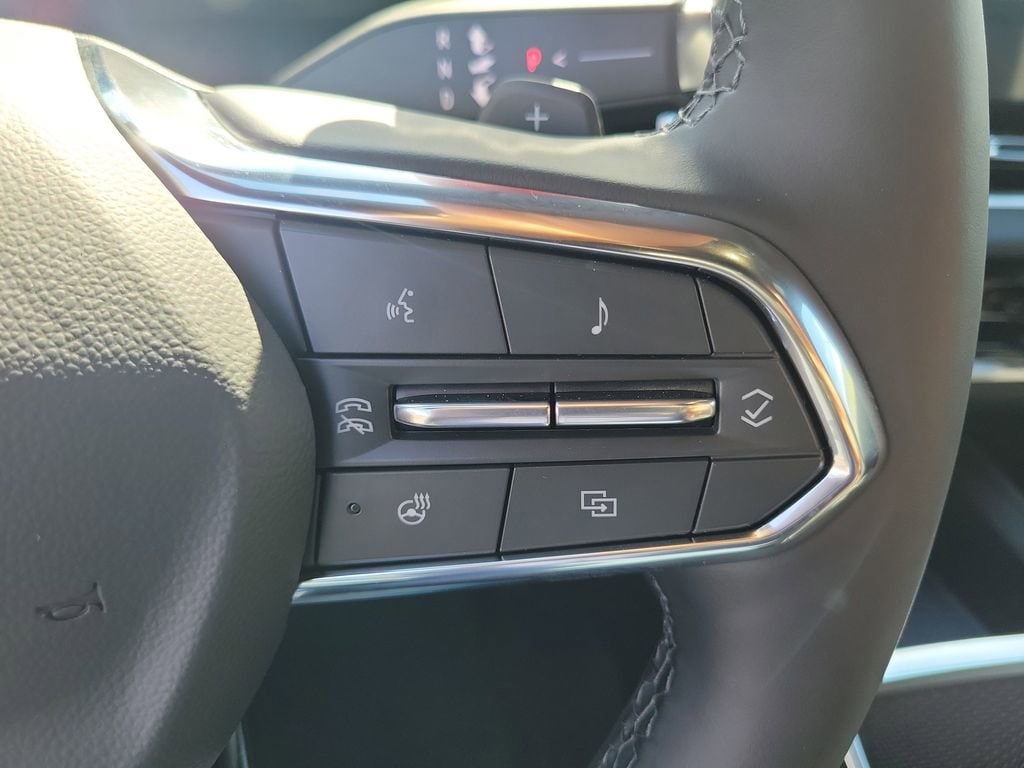 2026 Chevrolet Equinox LT - Photo 6
