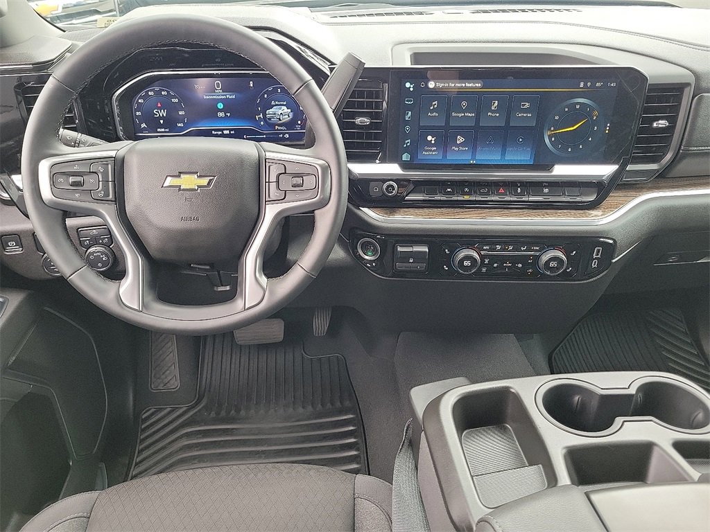 2025 Chevrolet Silverado 1500 LT photo 4