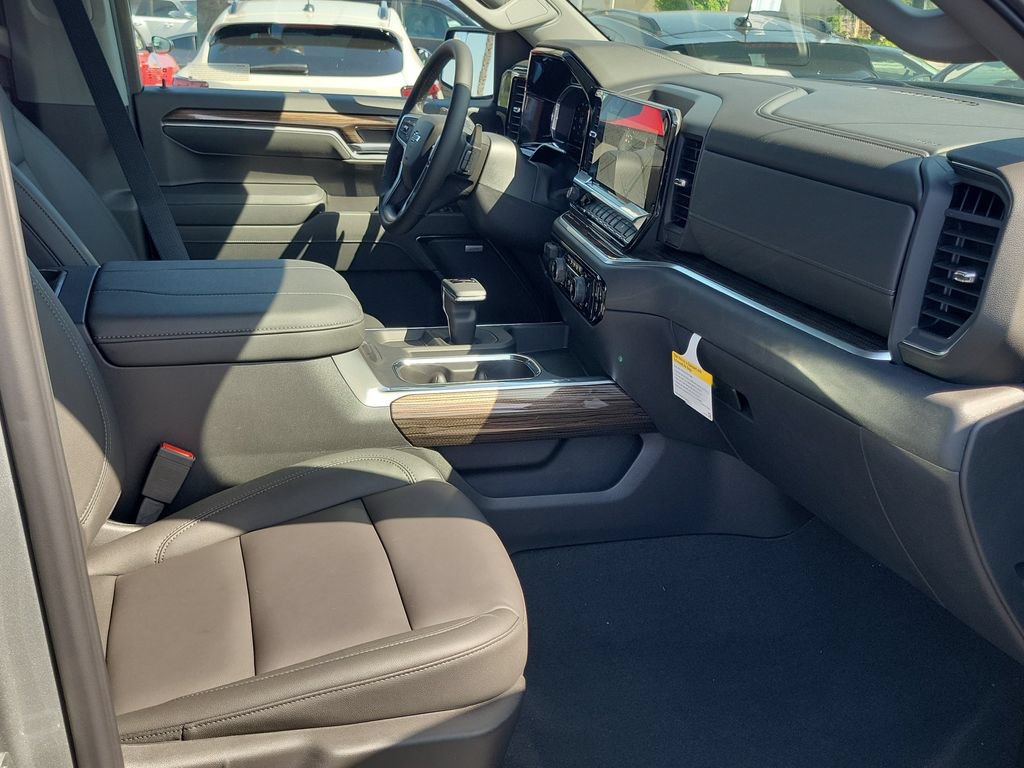 2026 Chevrolet Silverado 1500 RST - Photo 18