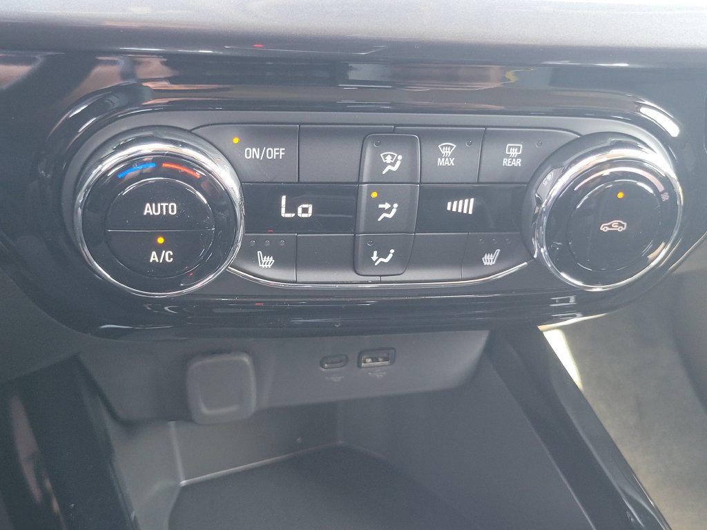 2026 Chevrolet Trax Activ - Photo 10