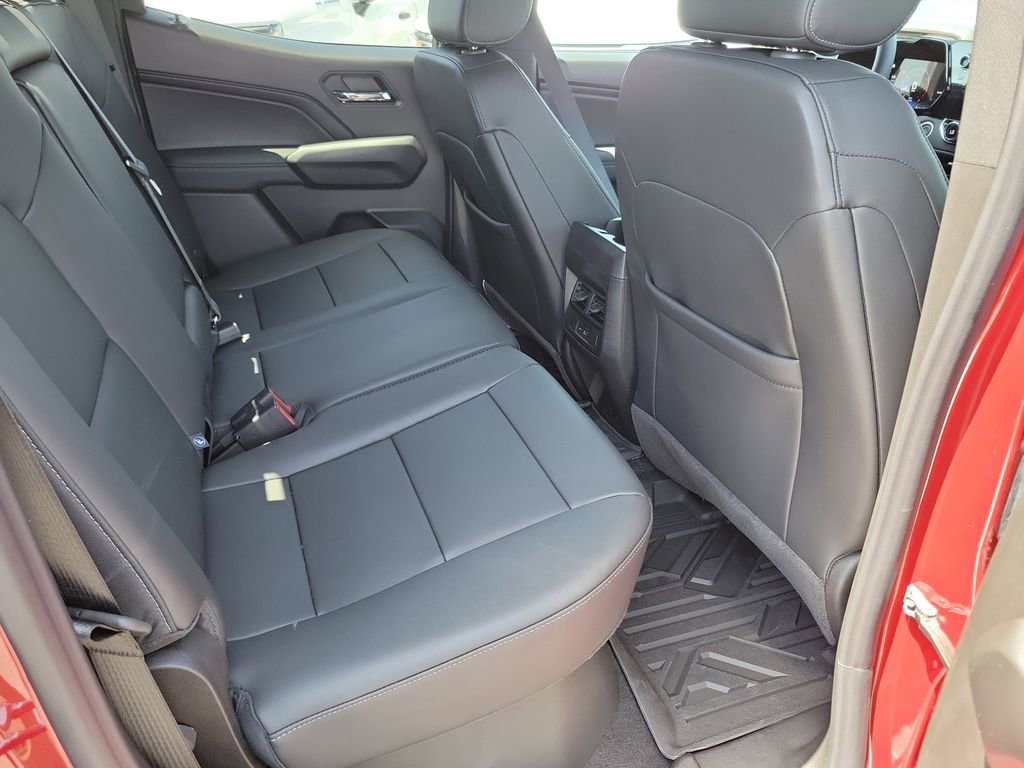 2026 Chevrolet Colorado LT - Photo 18