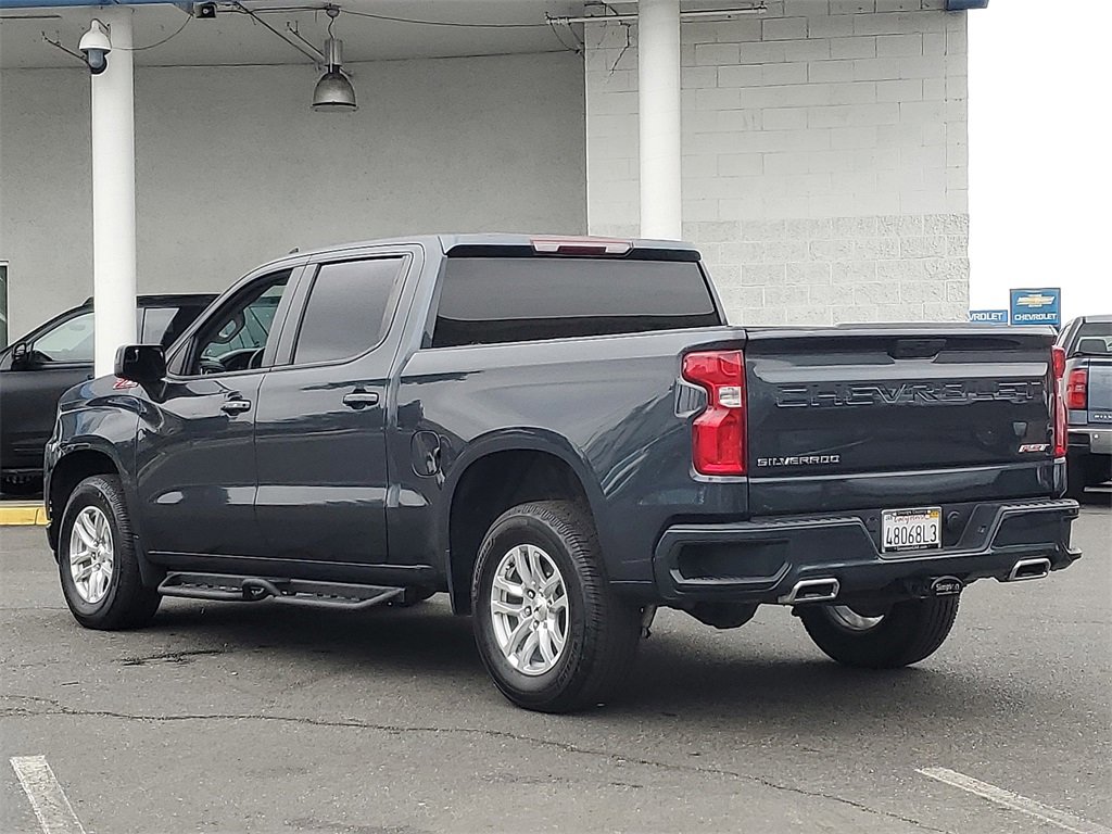 2022 Chevrolet Silverado 1500 RST photo 2