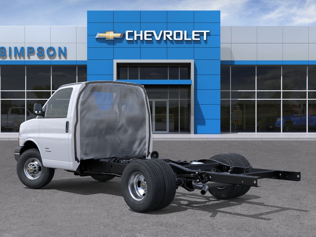 New 2026 Chevrolet Express Cutaway 3500 1WT Cutaway Van