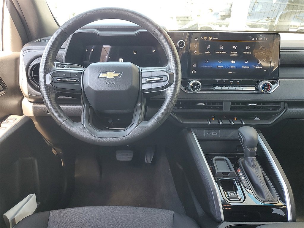 2025 Chevrolet Colorado LT photo 4