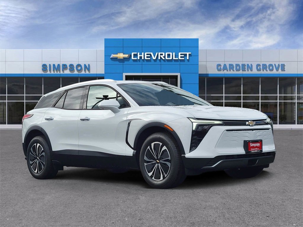 2026 Chevrolet Blazer EV LT's photo