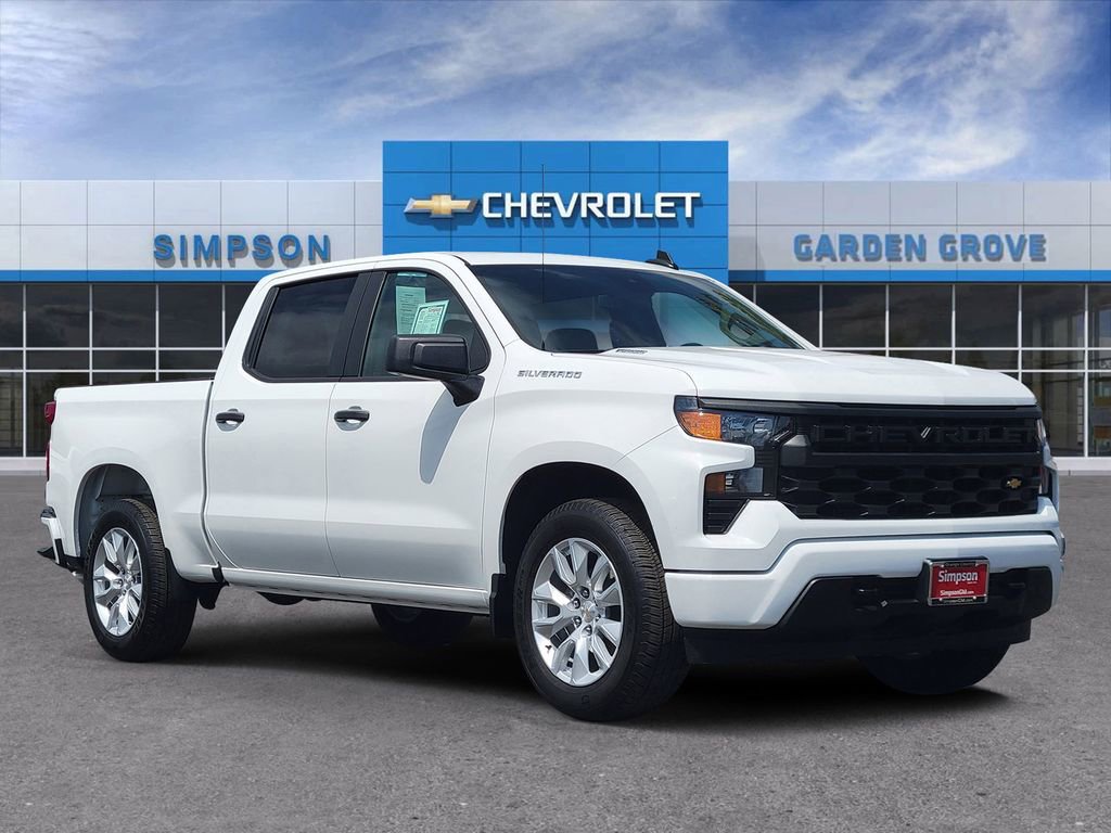 2026 Chevrolet Silverado 1500 Custom Crew Cab Short Box's photo