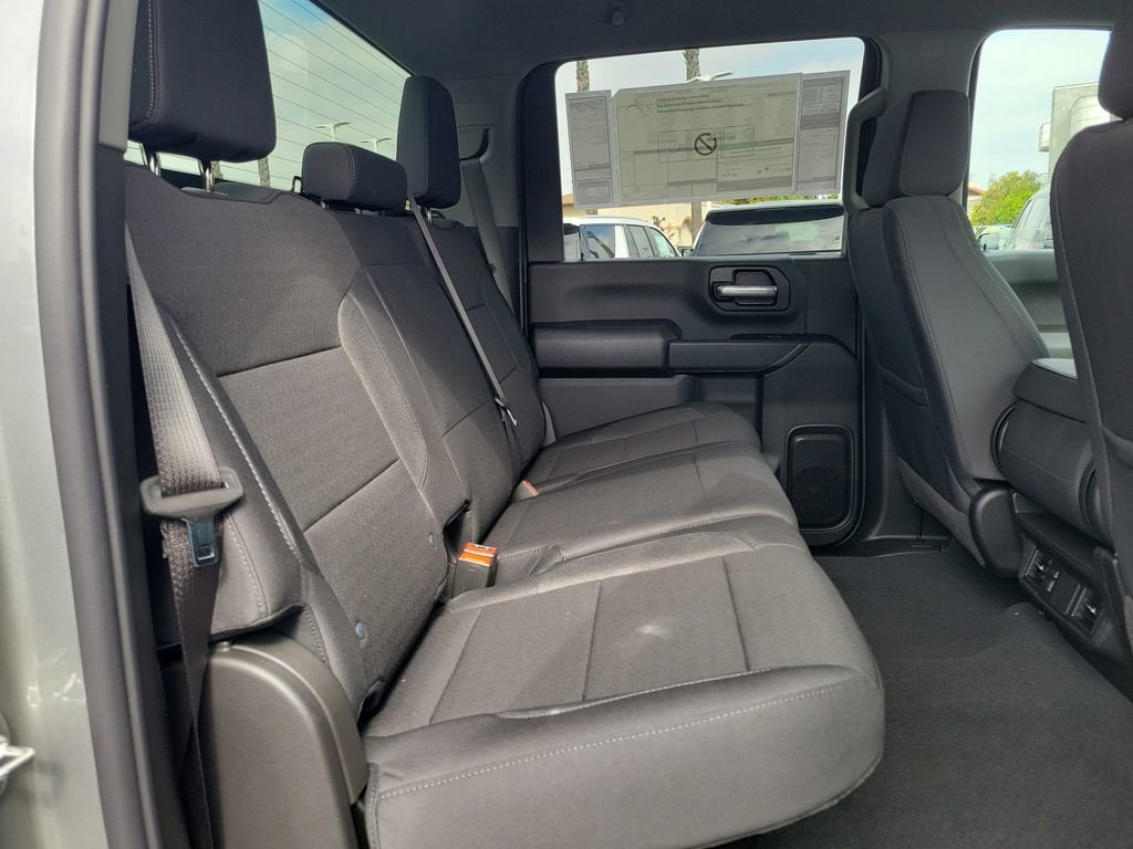 2026 Chevrolet Silverado 2500 HD Custom - Photo 18