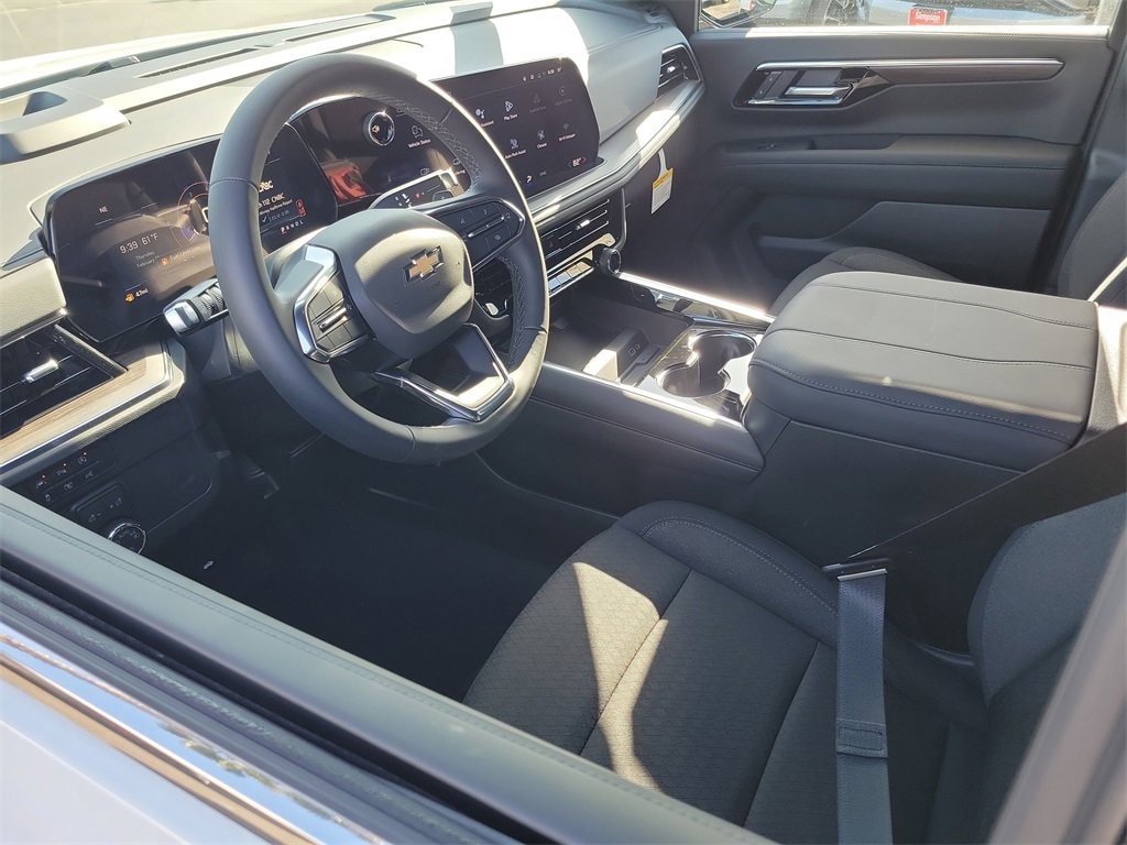 New 2026 Chevrolet Suburban LS SUV