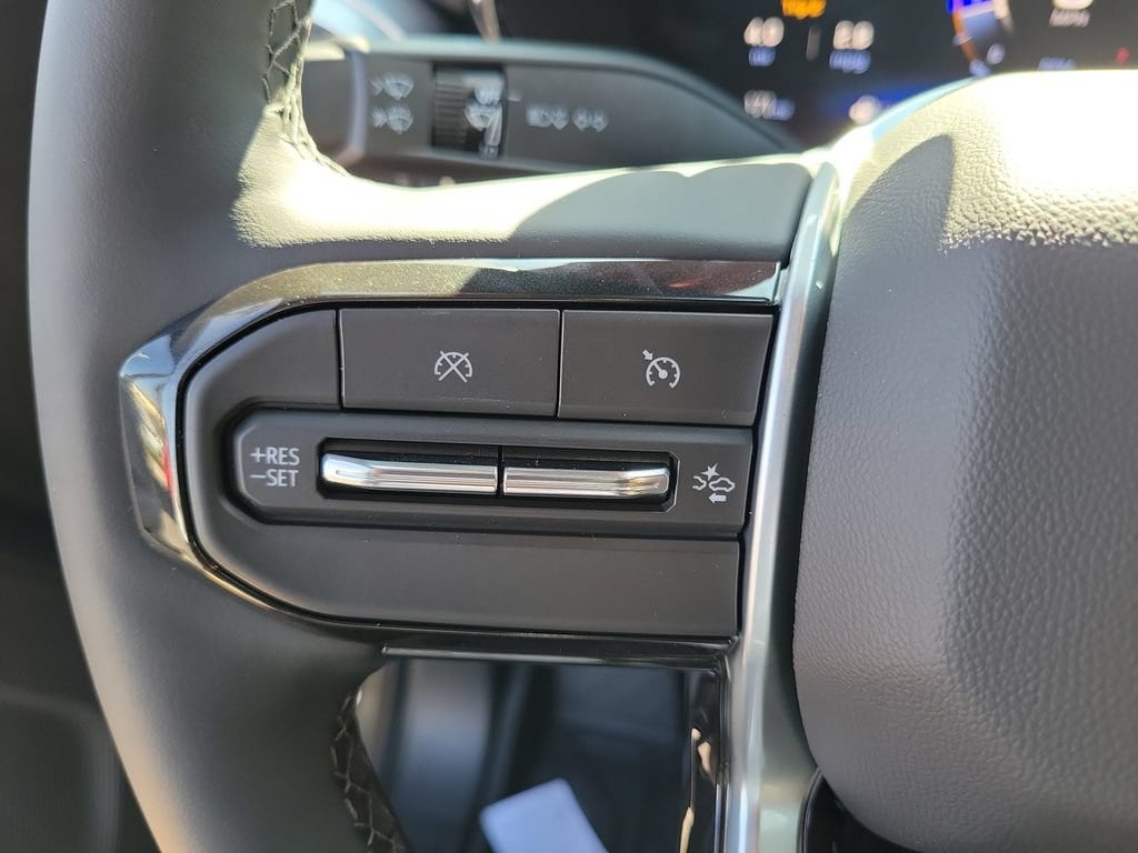 2026 Chevrolet Colorado LT - Photo 5