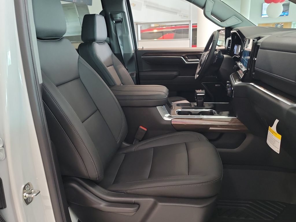 2026 Chevrolet Silverado 1500 RST - Photo 18